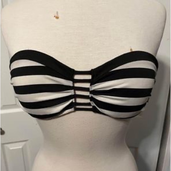 Strapless La vie en rose swim top, size S - Picture 2 of 2